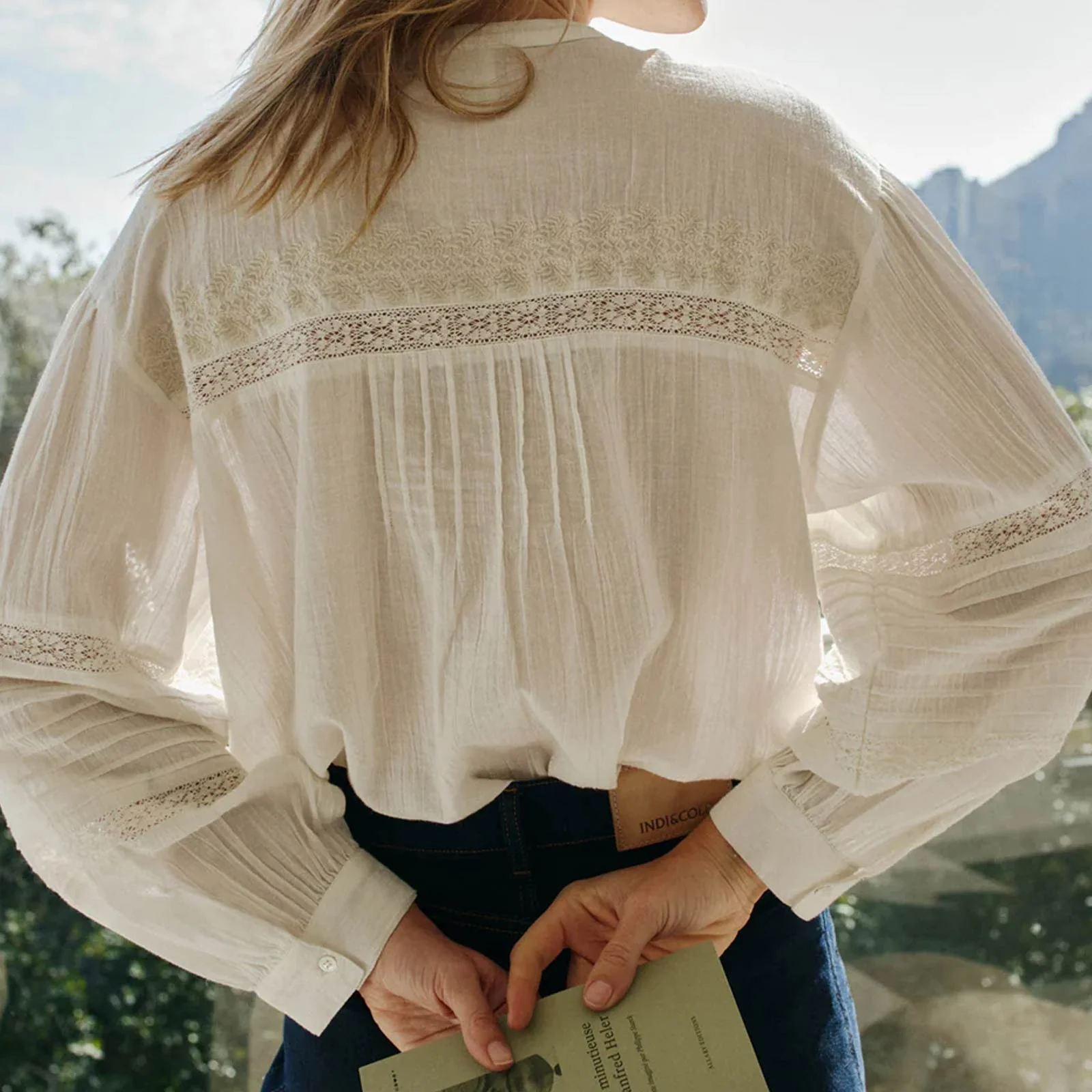 Embroidery Cotton Blouse blanco - Image 2